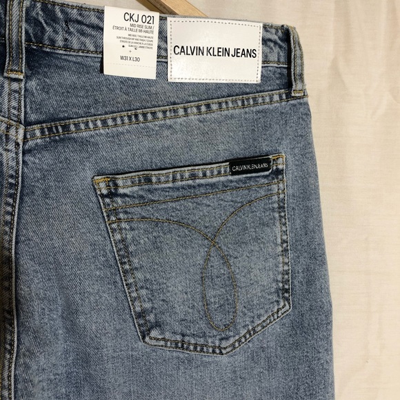 ❌❌ITEM UNAVAILABLE NOT FOR SALE ❌

CALVIN KLEIN JEANS Men’s Size 31 x 30 - Picture 4 of 7